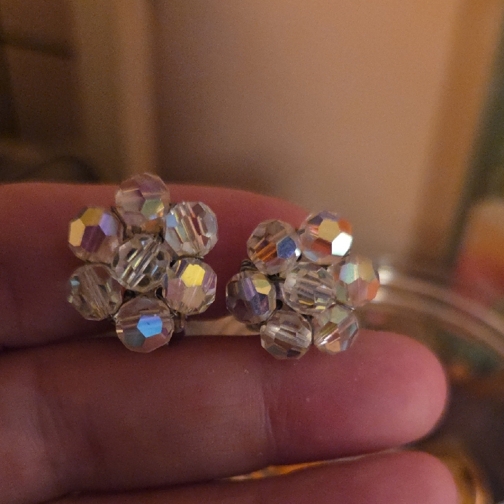 VintageCrystal Cluster Clip On Earrings